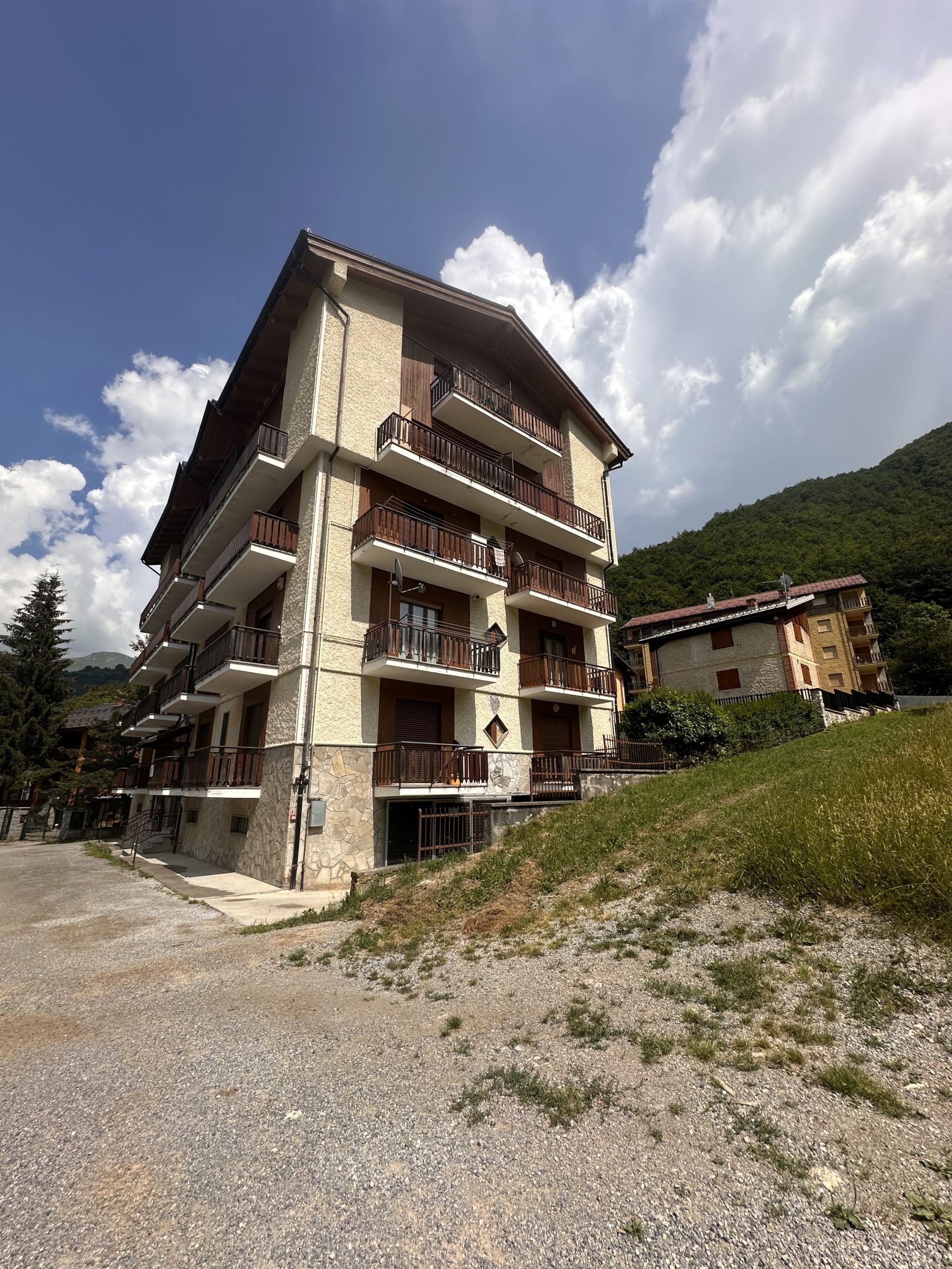 Il Rustico - Agenzia Immobiliare