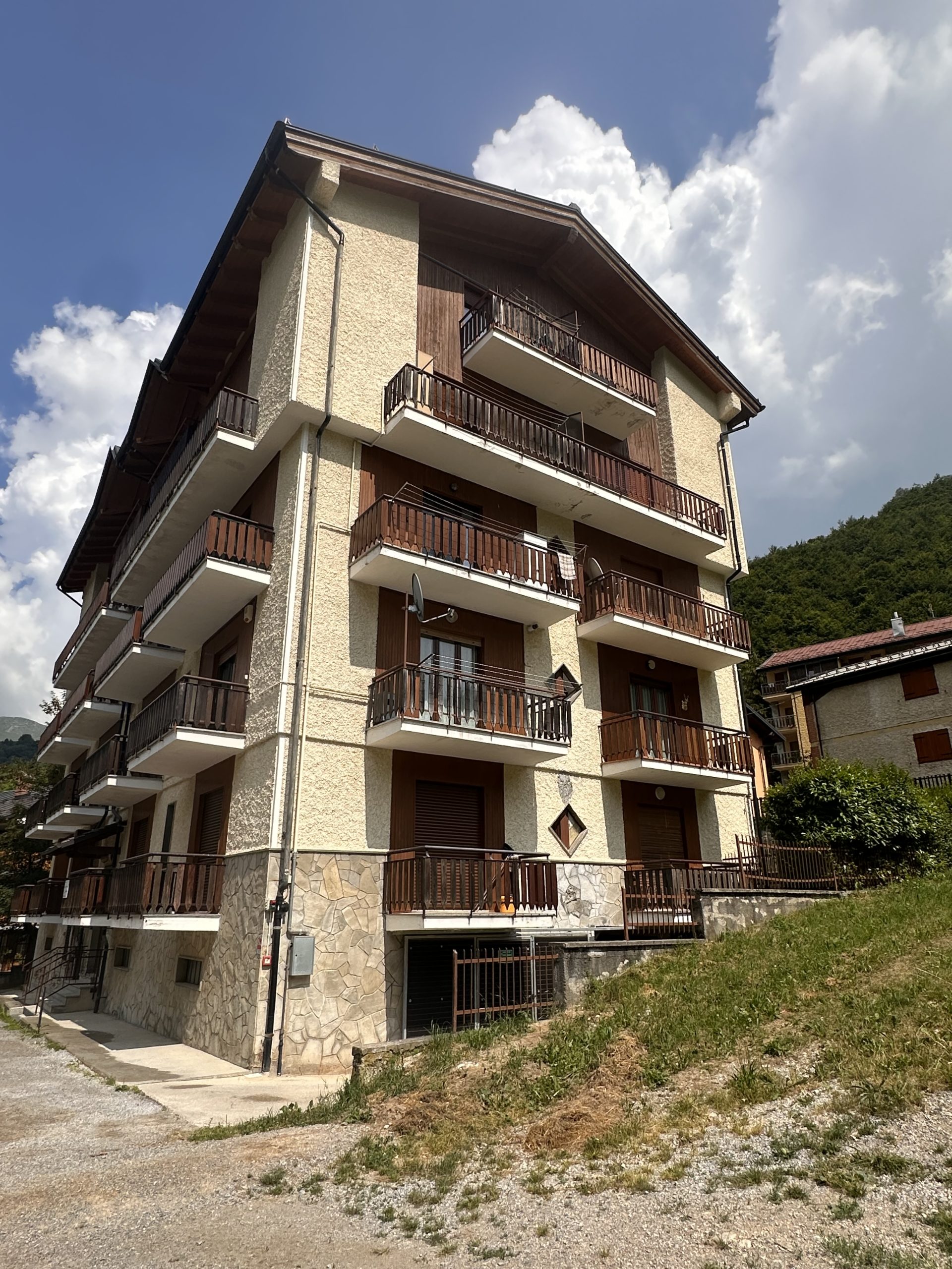 Il Rustico - Agenzia Immobiliare