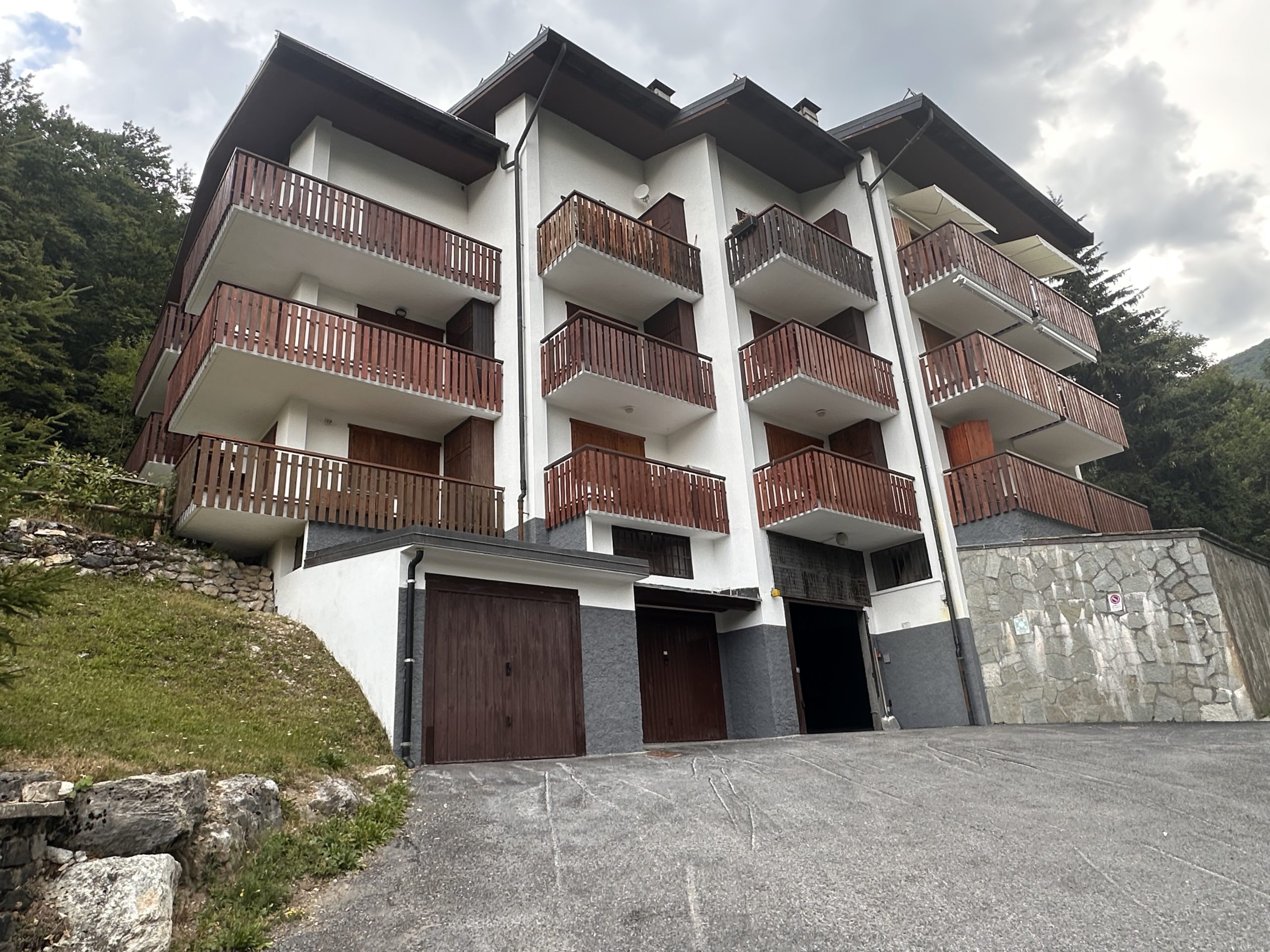 Il Rustico - Agenzia Immobiliare