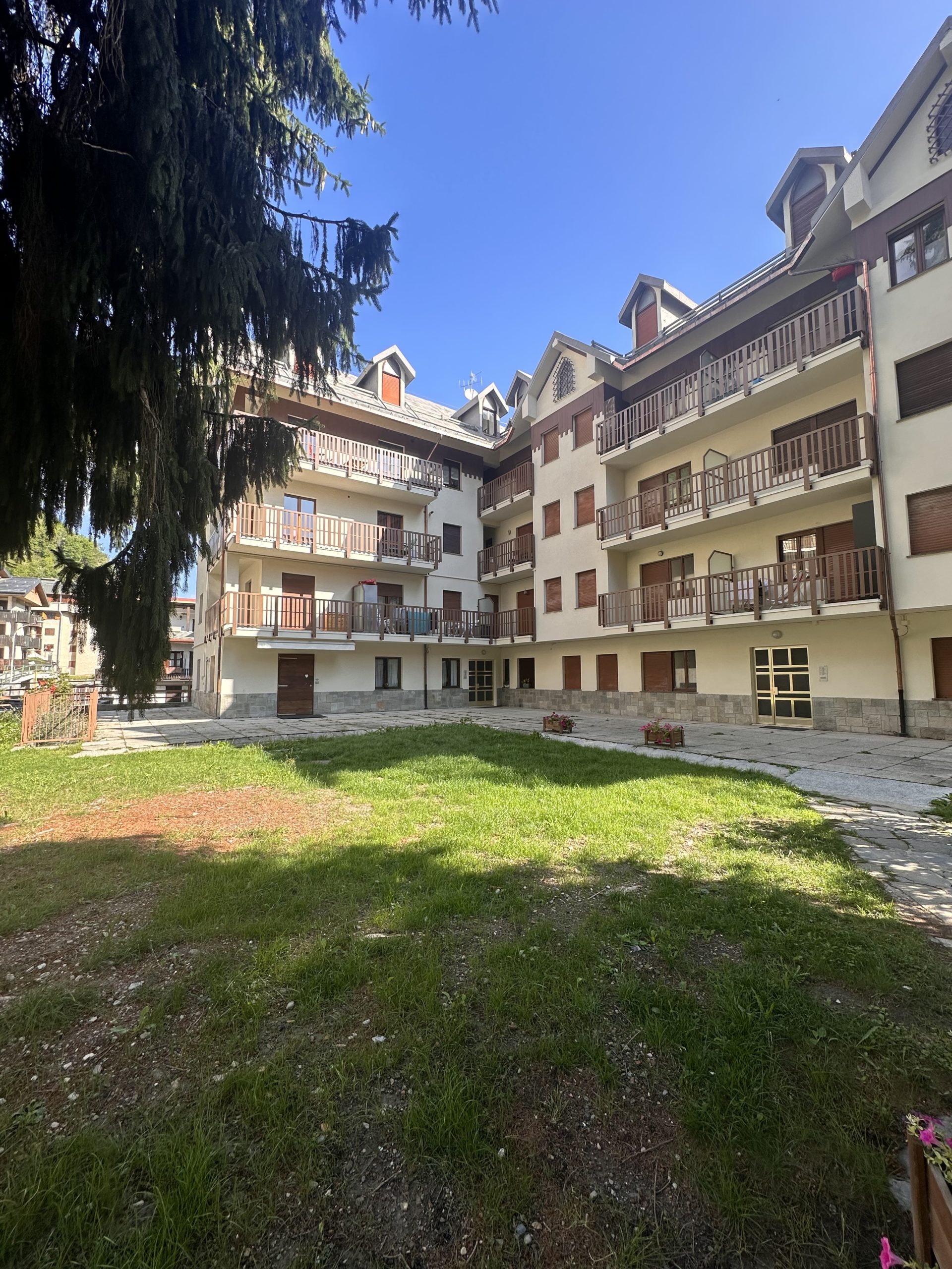 Il Rustico - Agenzia Immobiliare